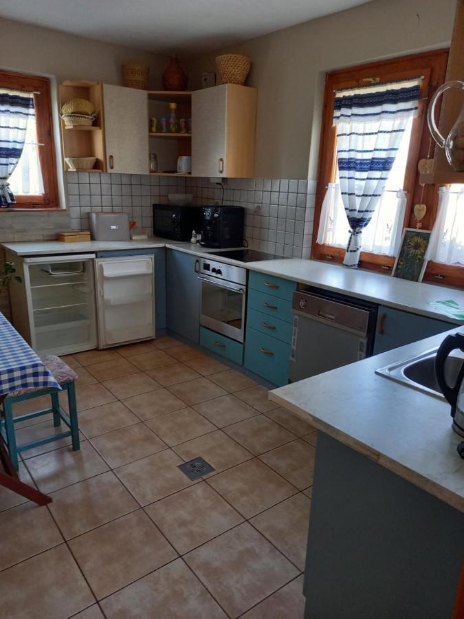 Burai Vendeghaz Hotel Villany Bagian luar foto